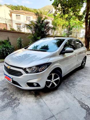 CHEVROLET ONIX 1.4 MPFI LTZ 8V FLEX 4P AUTOMÁTICO